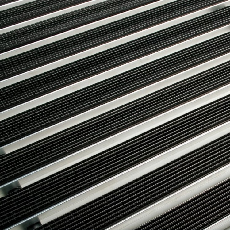 Kājslauķu vanniņas apavu tīrīšanas paklājs ar gumijas strēmelēm ACO Varios 1000x500 mm