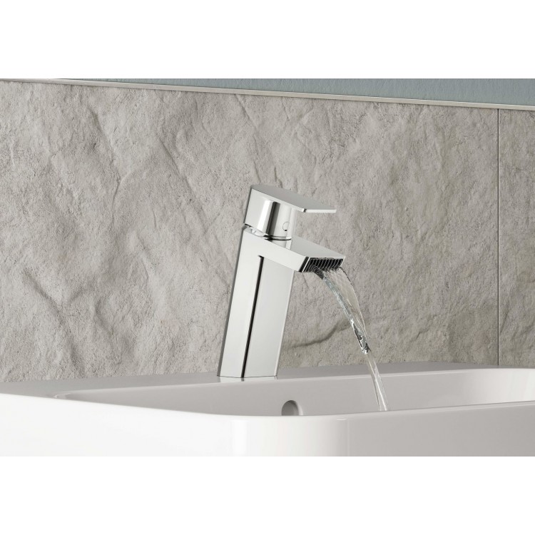 Izlietnes maisītājs ar kaskādi ORAS STELA, 4810F