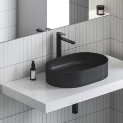 Izlietne Ravak Ceramic 550 O ar Chrome II maisītāju un fiksētu izplūdi