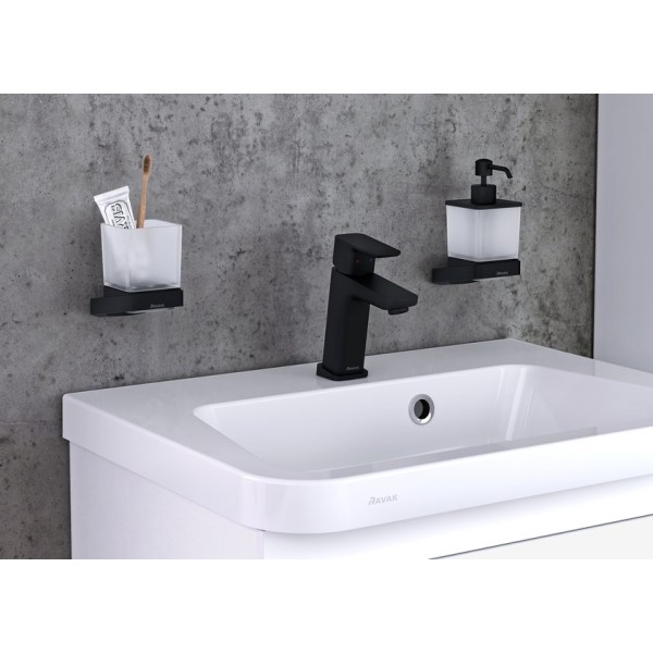 Izlietnes maisītājs RAVAK 10° Free Black TD F 014.20, X070150