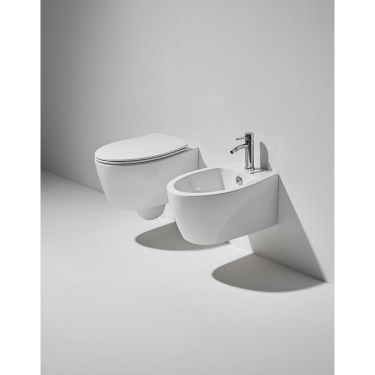 Tualetes pods piekaramais Simas LFT Spazio Rimless ar vāku, LFT18