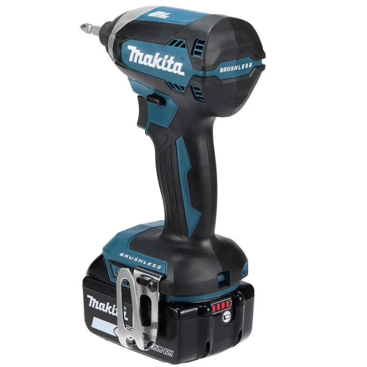 Akumulatora Triecienskrūvgriezis Makita DTD153RTJ