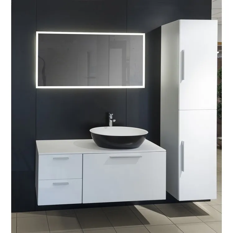 Spogulis ar LED apgaismojumu Balteco 60x60cm, ST60