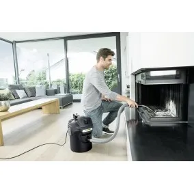 Pelnu un sausās uzkopšanas putekļusūcējs Karcher 004 AD 2